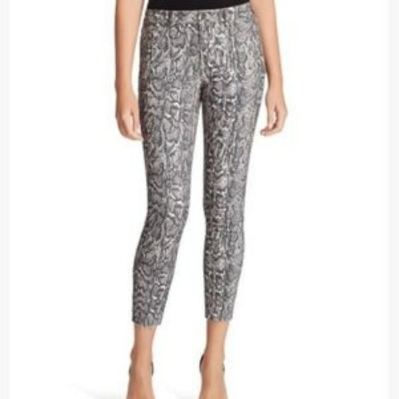 Jessica Simpson Anaconda Kiss Me Frayed Cropped Jeans Snake Print - Picture 1 of 7